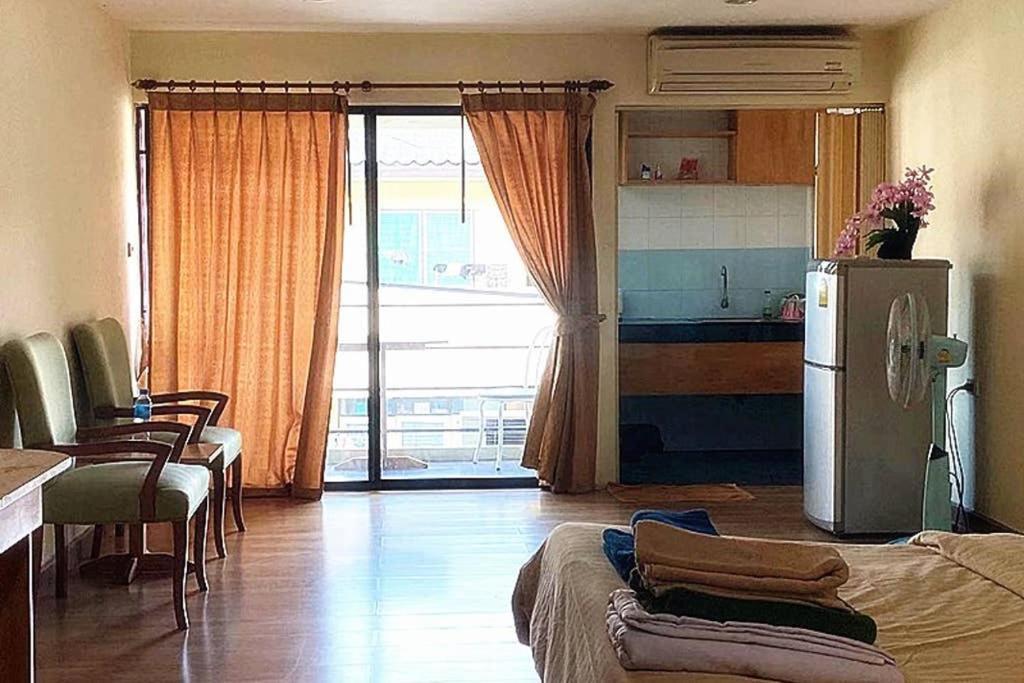 Hw House Apartamento Pattaya Exterior foto